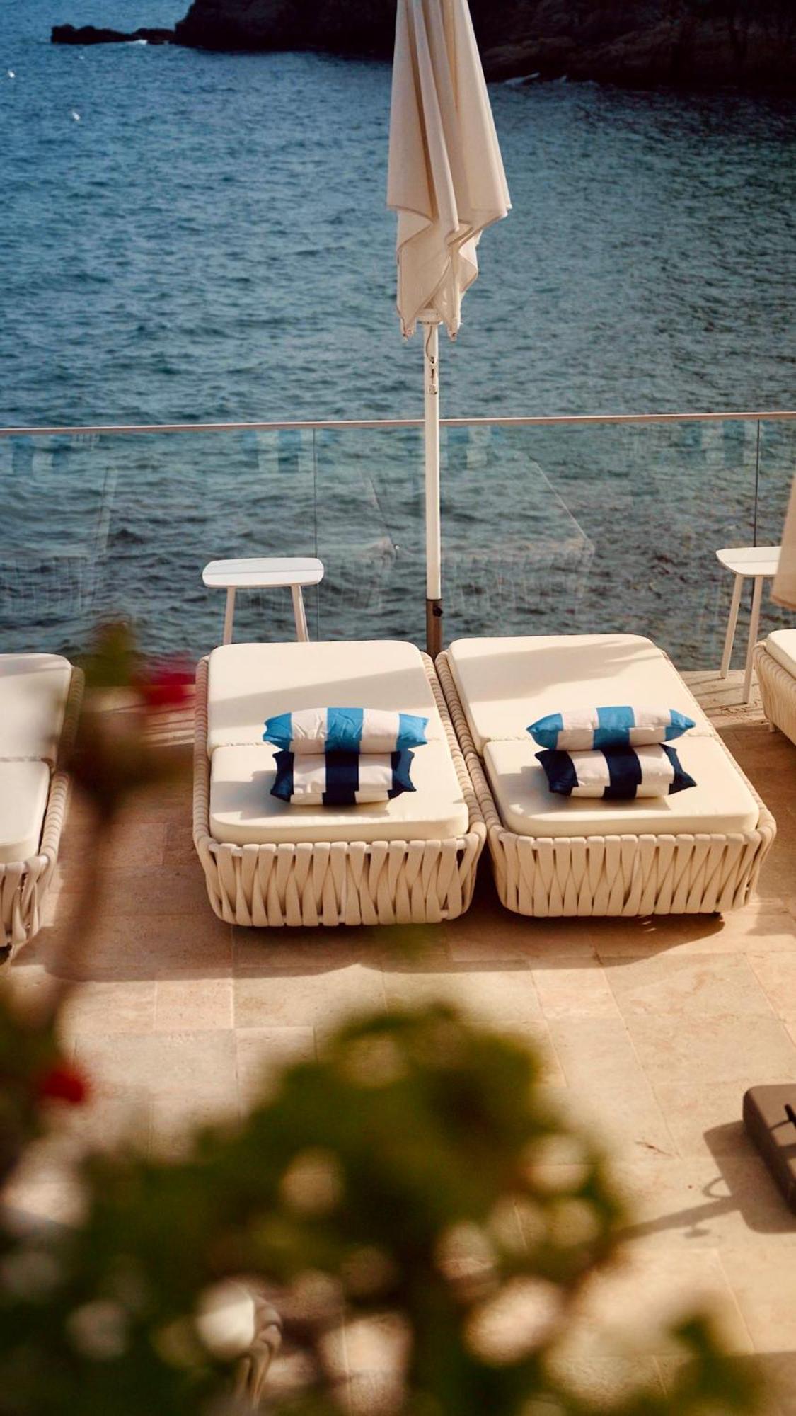 Hotel La Calanque Cavalaire-sur-Mer Exterior photo